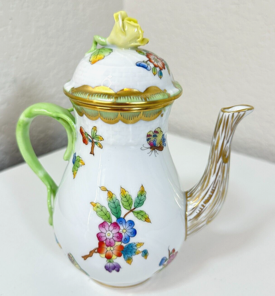 Herend Queen Victoria Handpainted Porcelain Mini Coffee Pot with Rose Lid 7 Inch