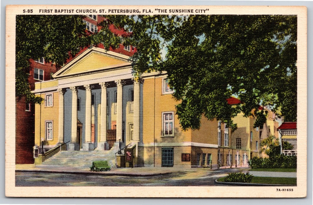 St Petersburg Florida~First Baptist Church Street View~PM 1941~Linen Postcard