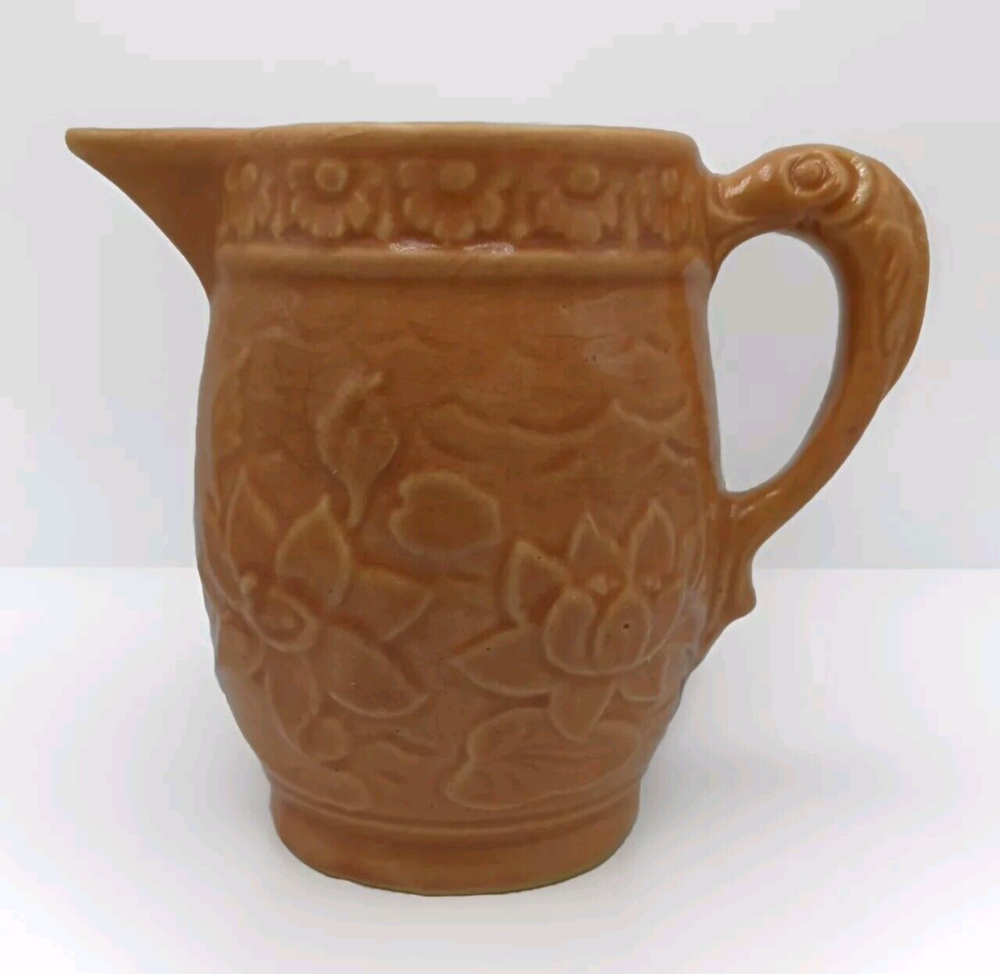 McCoy Pitcher Water Lilly Pattern Fish Handle Vintage c 1930's 5.25