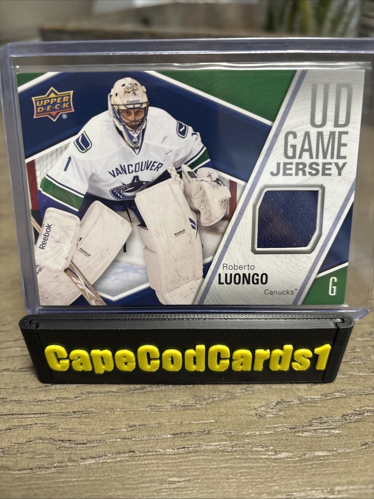 2011-12 Upper Deck - Ud Game Jersey Series 1 Roberto Luongo #GJ-RL (MEM)