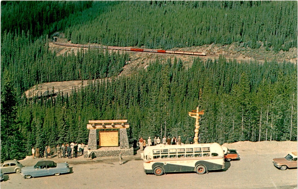 YOHO NATIONAL PARK, B.C., Spiral Tunnels, Field, B.C., C. Postcard