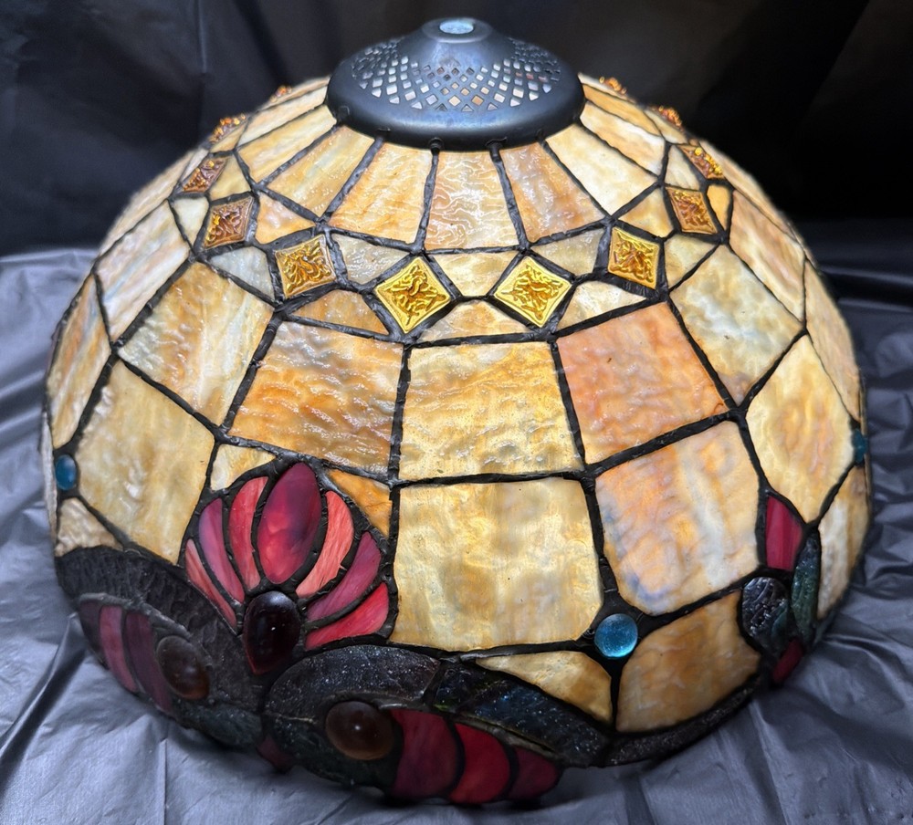 Vintage Tiffany-Style 14” Stained Glass Lamp Shade EXCELLENT