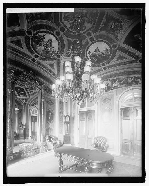 Photo:Washington DC Capitol President's Room 1910s chandelier interior