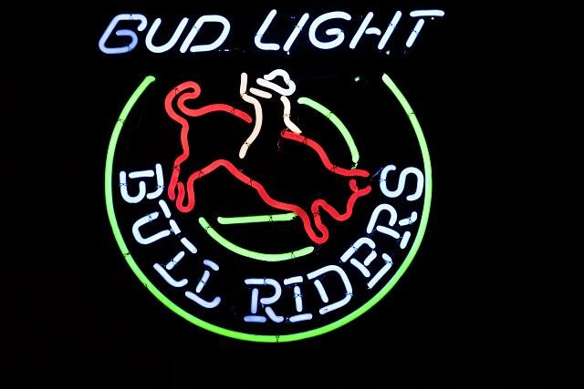Photo:Sheridan Wyoming 2015 Mint Bar Bud Light Bull Ride Neon Sign