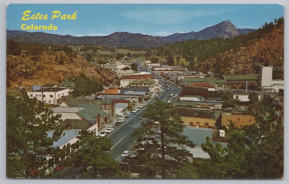 Estes Park Colorado~Elk Horn Avenue East @ Mt Olympus~1950s Postcard