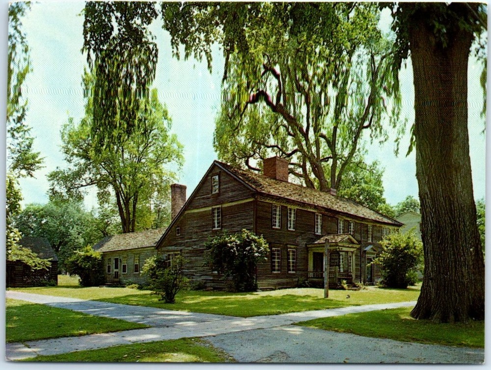 Postcard - Frary House, Old Deerfield, Massachusetts, USA