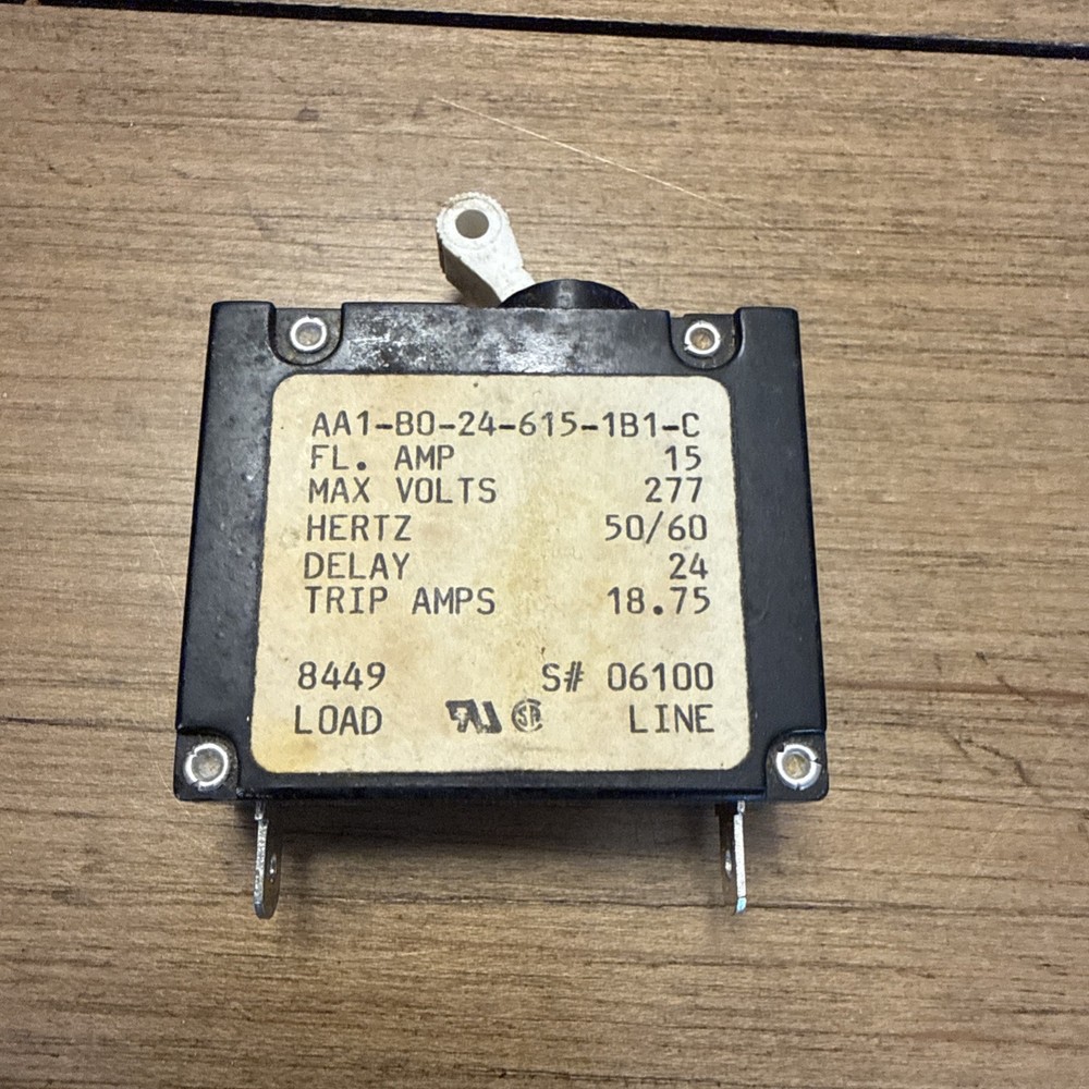 Carling Switch Aa1-B0-24-615-1B1-C / Aa1B0246151B1C - 8449