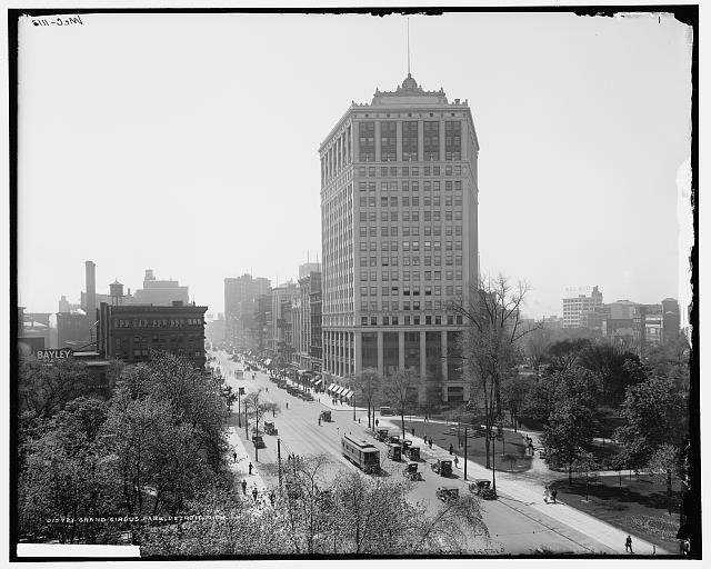 Photo:Grand Circus Park Detroit Michigan Streetcars ca 1910-1915