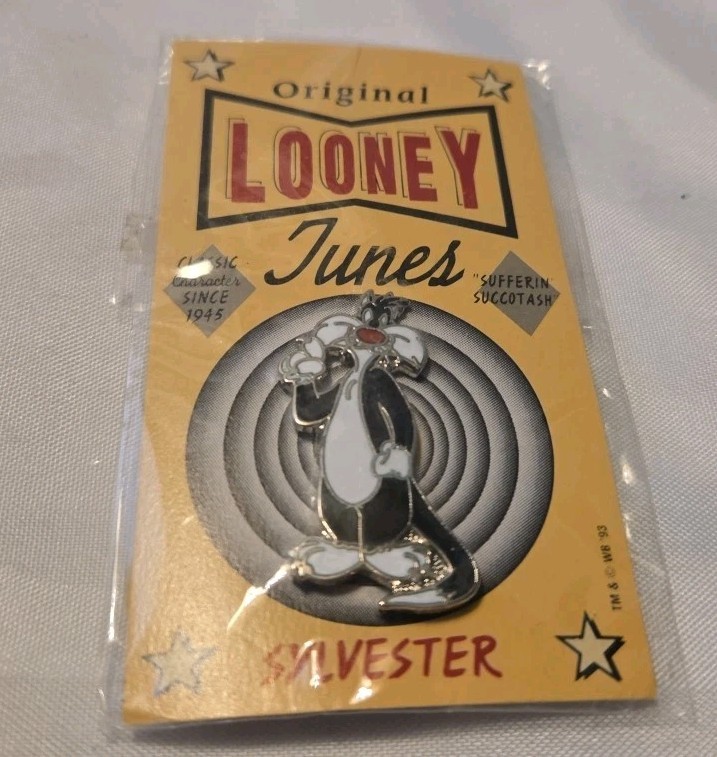 Looney Tunes Lapel Pin Sylvester Cat 1993 Warner Brothers Store
