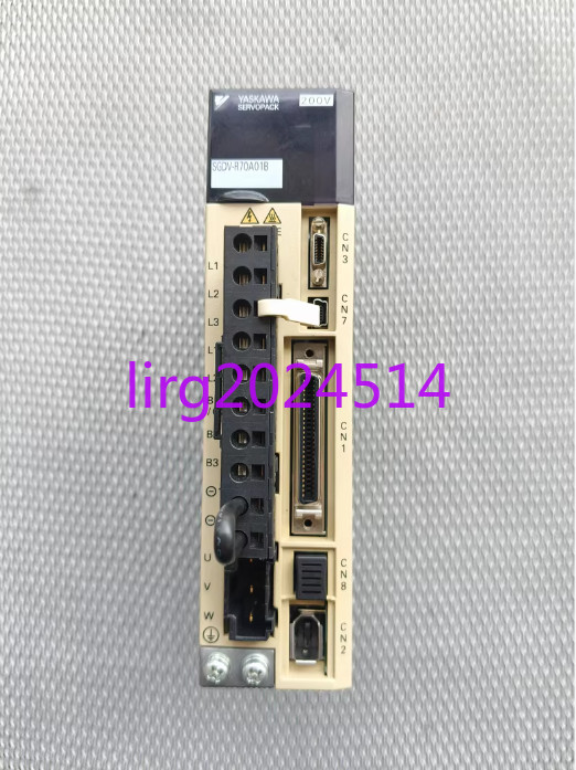 1pc used  YASKAWA SGDV-R70A01B 50W