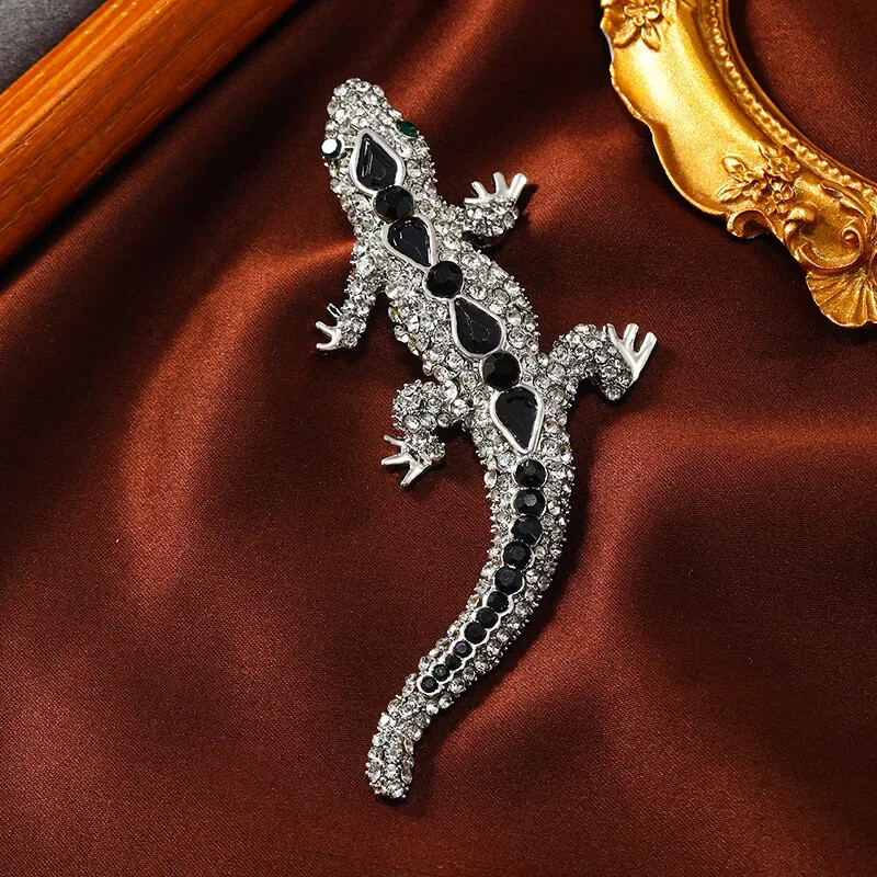 Men Personality Alloy Big Rhinestone Lizard Brooch Fashion Men's Accessories