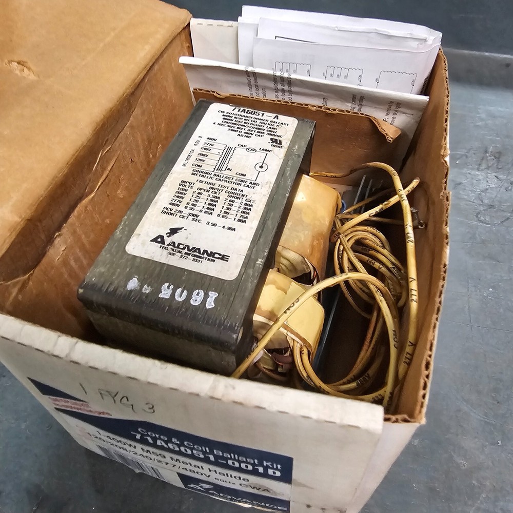 Advance Ballast Transformer & Hardware Only Kit #71A6051001D