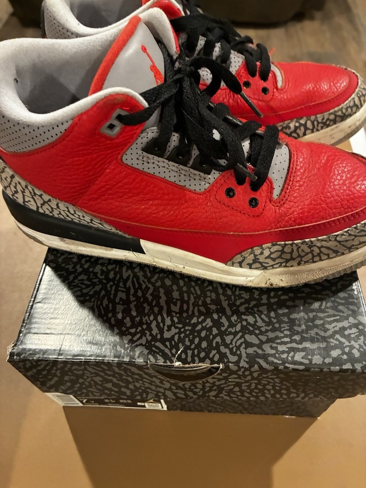 Jordan 3 Retro Se Fire Red