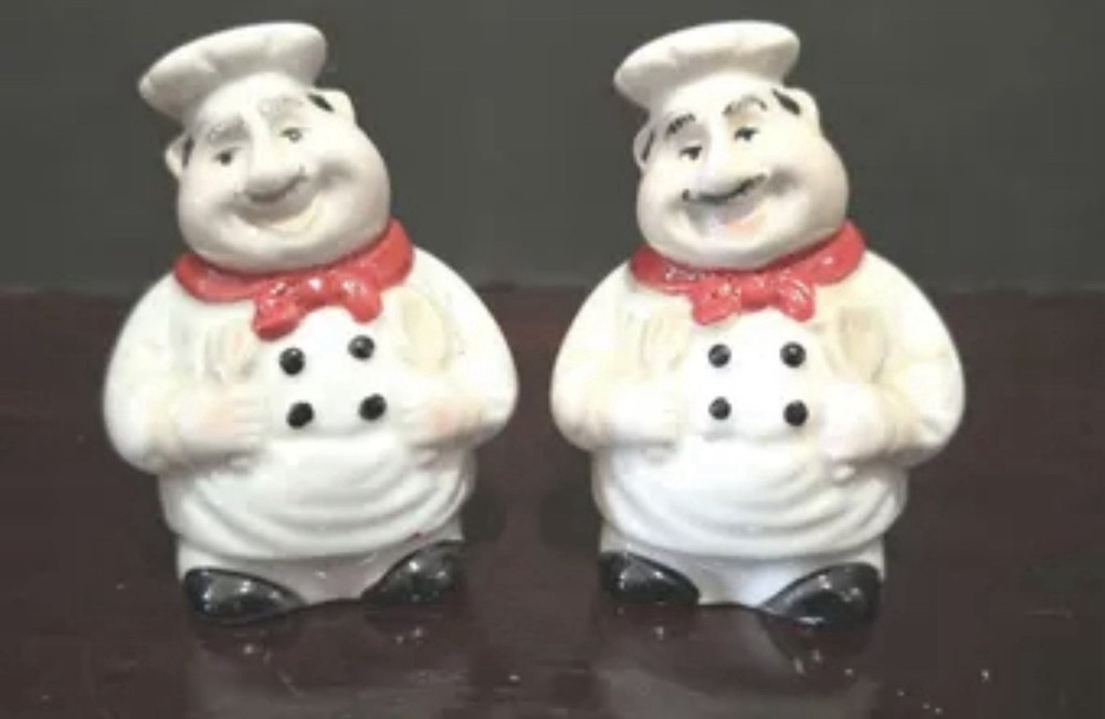 Chef Theme Ceramic Salt & Pepper Shakers Set 2pc White Red Black Novelty