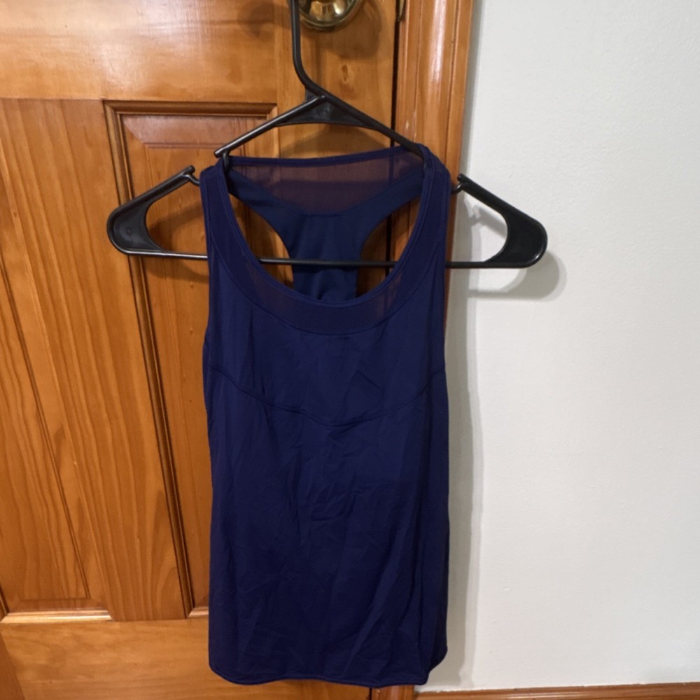 lululemon athletica Women’s Blue Racerback Mesh Tank M Breathable Stretch
