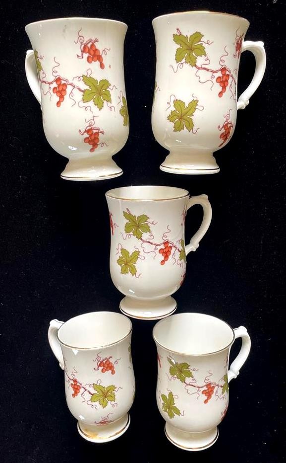 Set Of Five Coffee Tea Cups Mugs Royal Victoria England Red Grapes Green Leaves