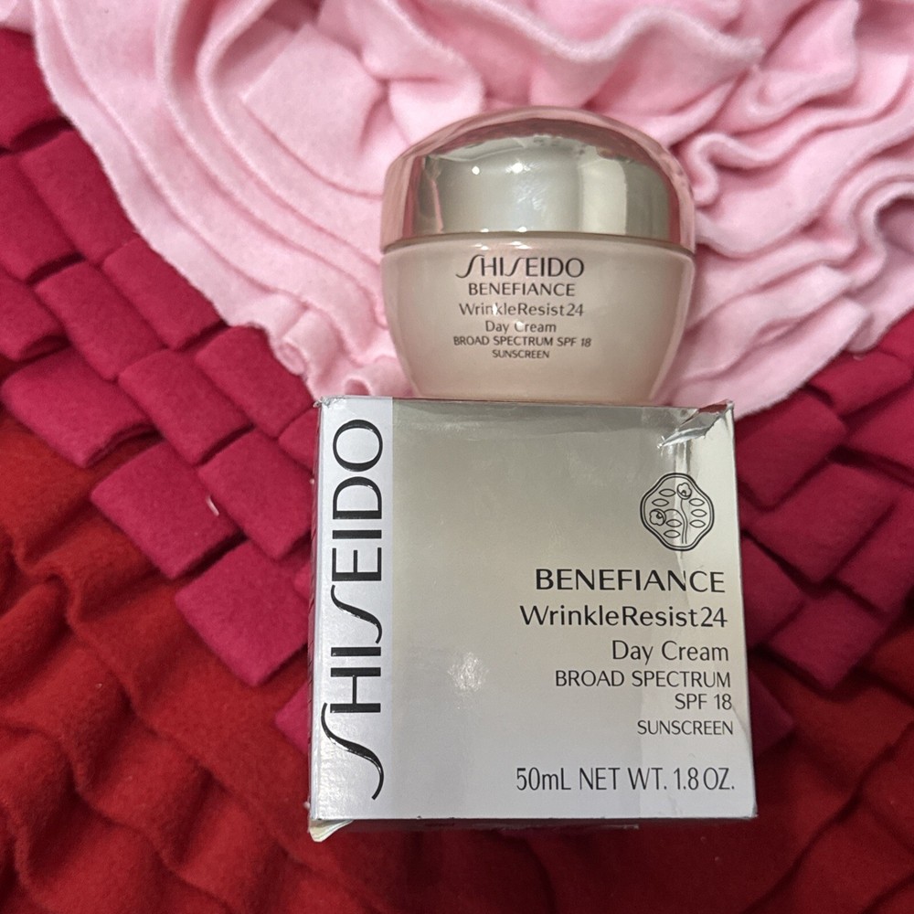 Shiseido Benefiance WrinkleResist24 Day Cream SPF 18 Sunscreen 50ml 1.8oz 1.7oz