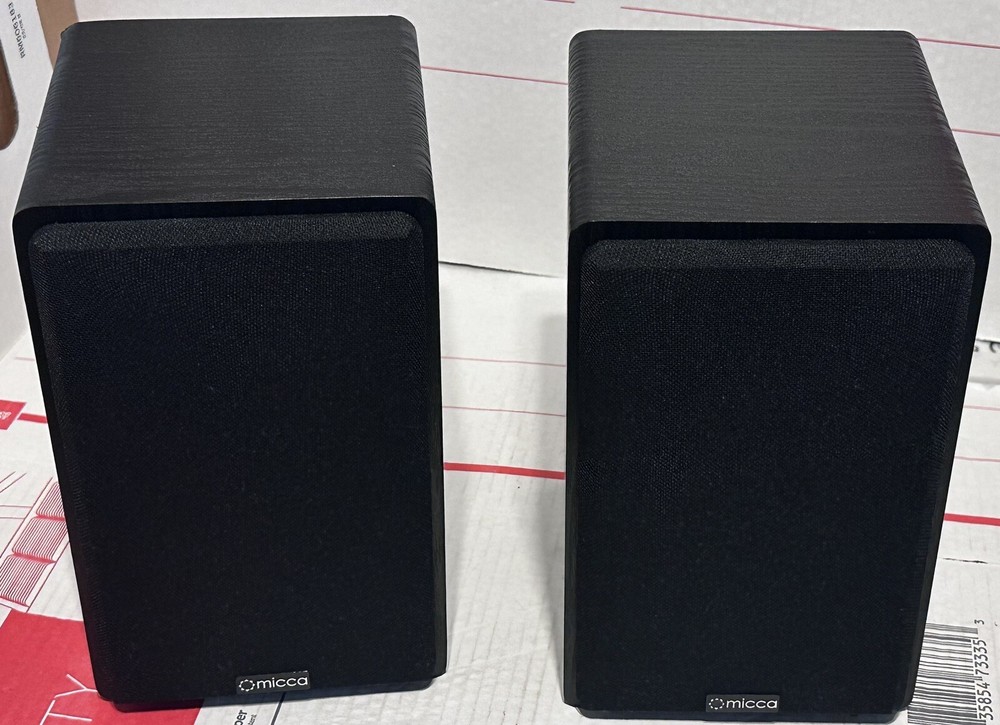 MICCA MB42 MOTION SERIES 2 WAY BOOK SHELF  STUDIO MONITOR SPEAKERS -