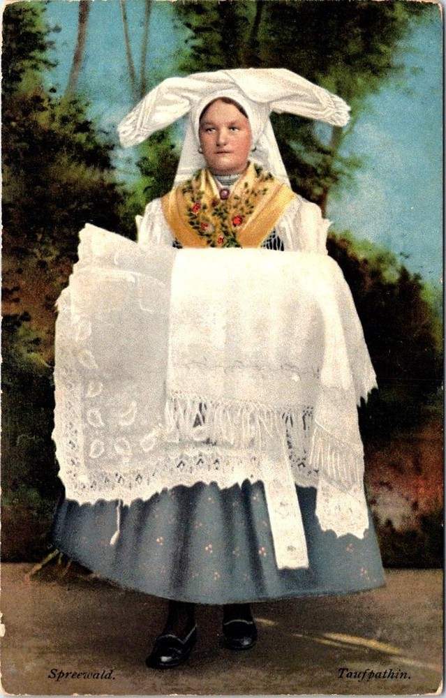 ETHNIC COSTUMES, German Women, SPREEWALD, Germany Postcard