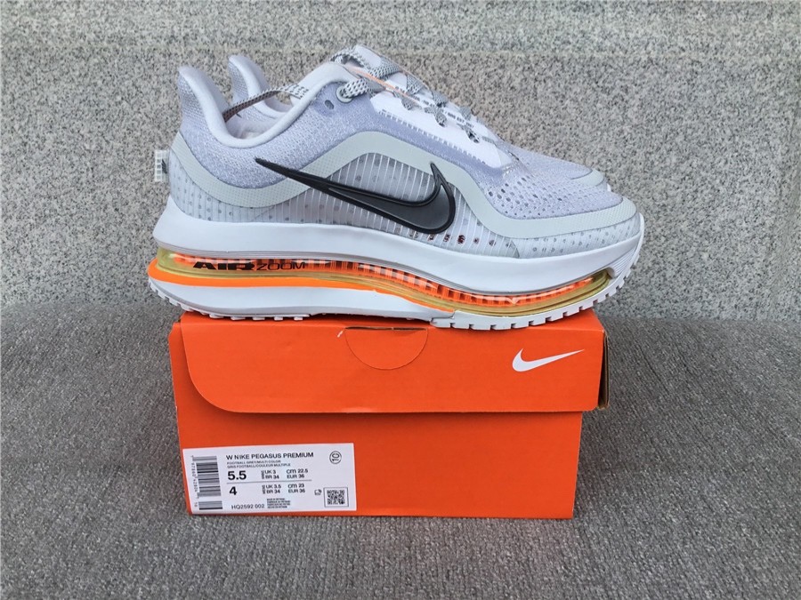 New Nike Air ZOOM Pegasus Premium White/Black men's