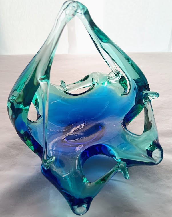 Murano Styled Glass Basket~Clear~Blue~Geen Ombre' Coloring Abstract Design