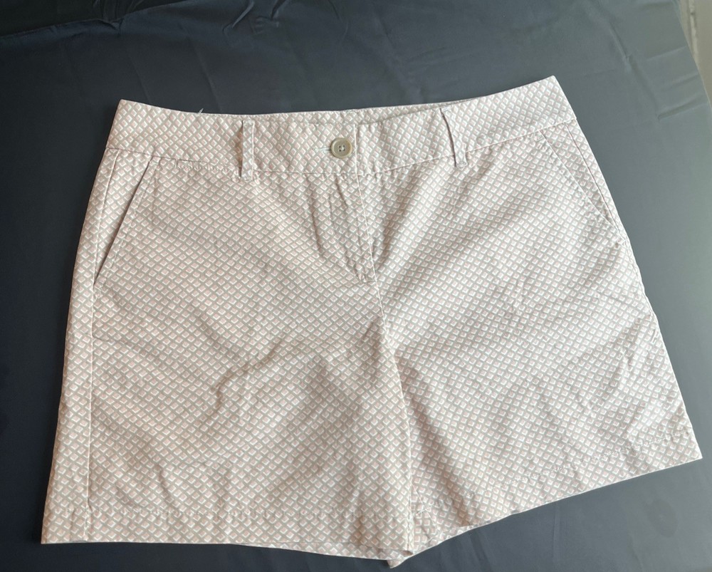 Ann Taylor LOFT women’s size 10 pink/brown geometric flat front chino shorts