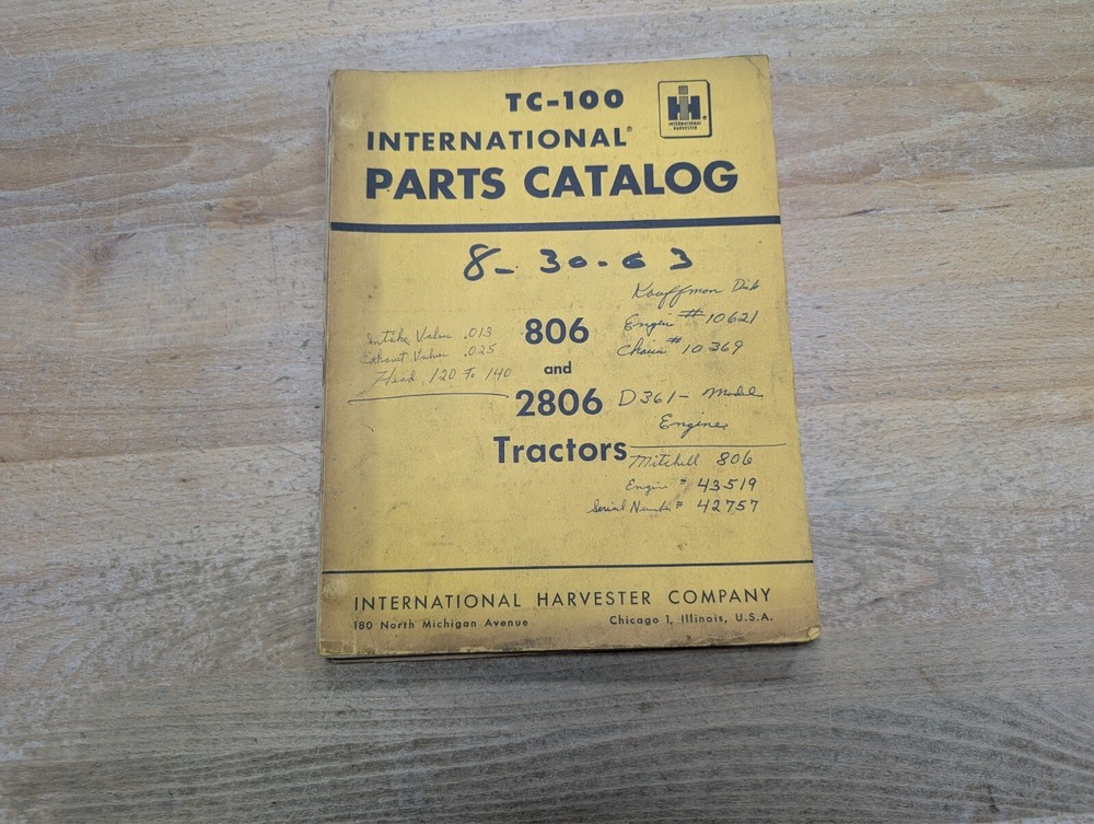 International Harvester Farmall 806/2806 Parts Catalog
