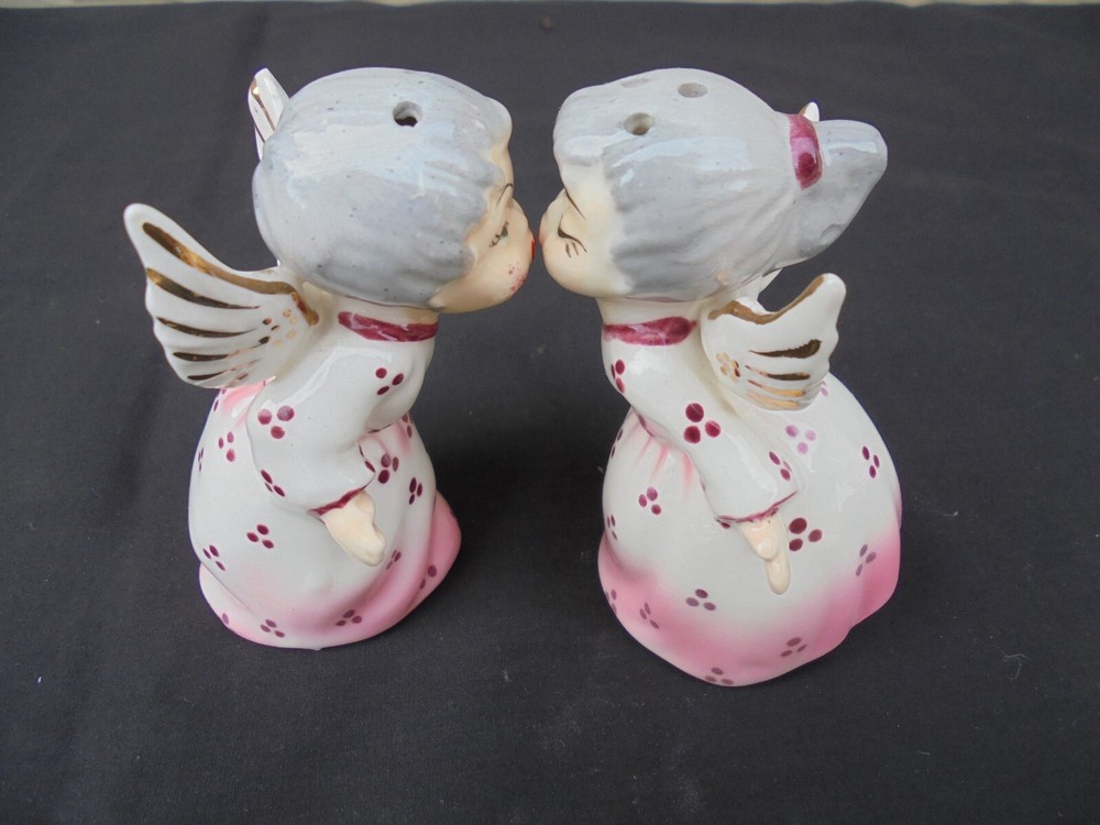 Napco HTF Angel Kissing Salt and Pepper Shakers Vintage PINK MCM