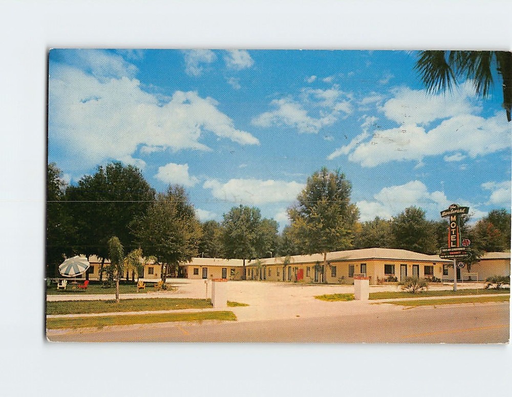 Postcard The Boulevard Motel DeLand Florida USA