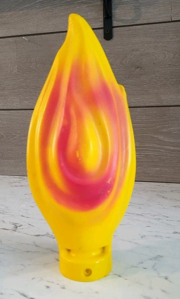 Vintage Empire Blow Mold Flame Top Yellow Plastic Candle Christmas Noel Candle