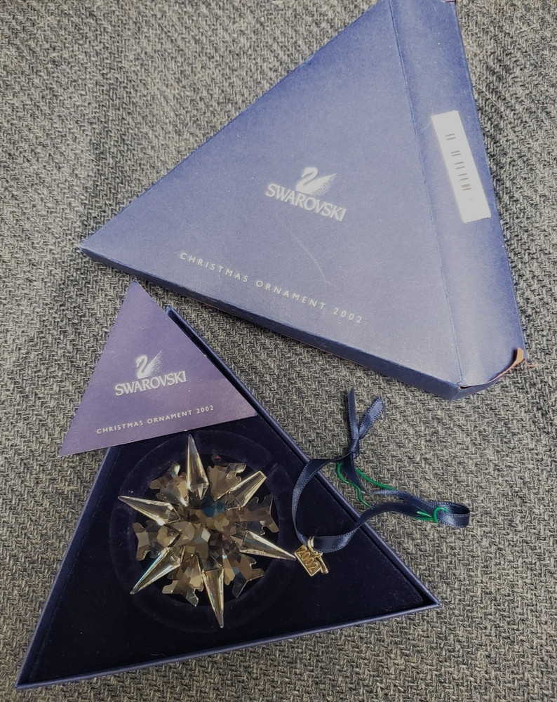 Vtg 2002 Swarovski Crystal Large Christmas Annual Star / Snowflake Ornament