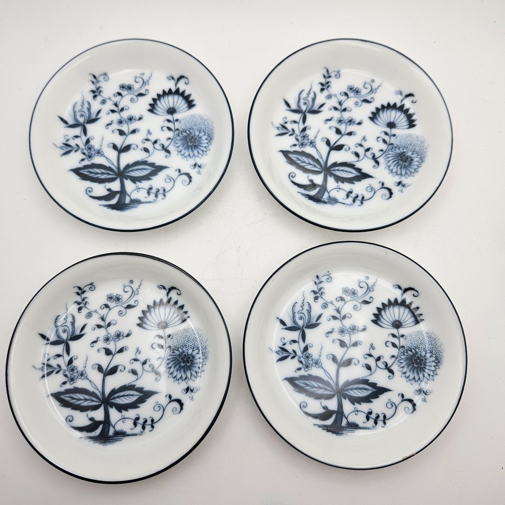 VTG Blue Onion Porcelain Relish Plates Trinket Dish Set of 4 Blue White Floral