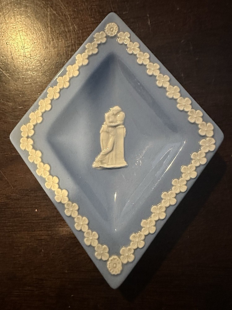Wedgewood Blue Jasperware Diamond Trinket Dish From Bridge Set, 1953