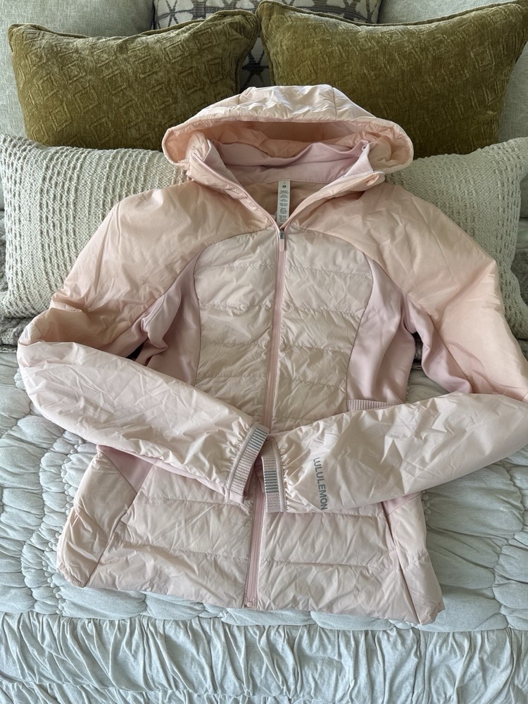 Lululemon Women's Size 8 Hooded Puffer Pink Jacket