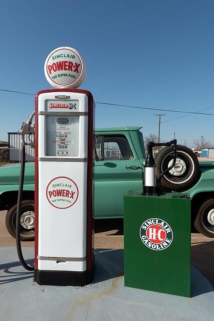 Photo:Snyder Texas 2014 Sinclair Gas Station Vintage Restored Pump Sign