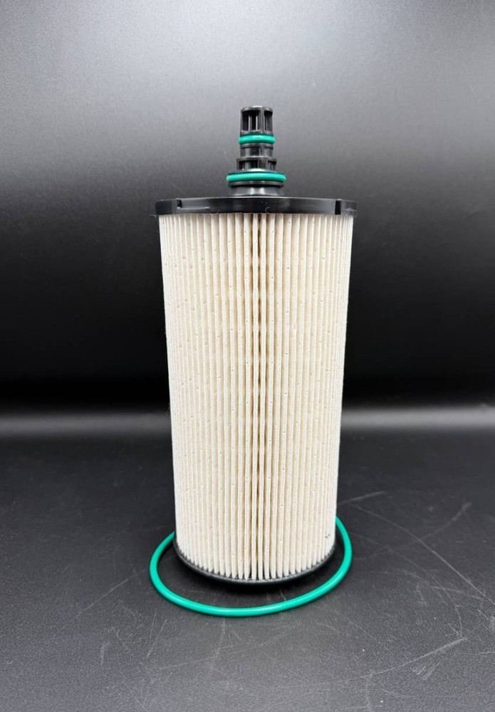 Volvo Fuel Filter 24137737 Volvo D13/ Mack MP8 2024+ 24470880 24137493