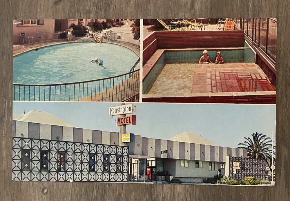 SANTA MONICA CA - KENSINGTON MOTEL - SWIMMING POOL - 1960's POSTCARD California
