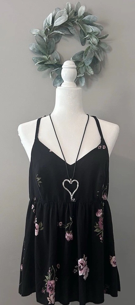 Torrid Women’s Black Pink Floral Tunic Tank Sleeveless Top Size 00 Regular