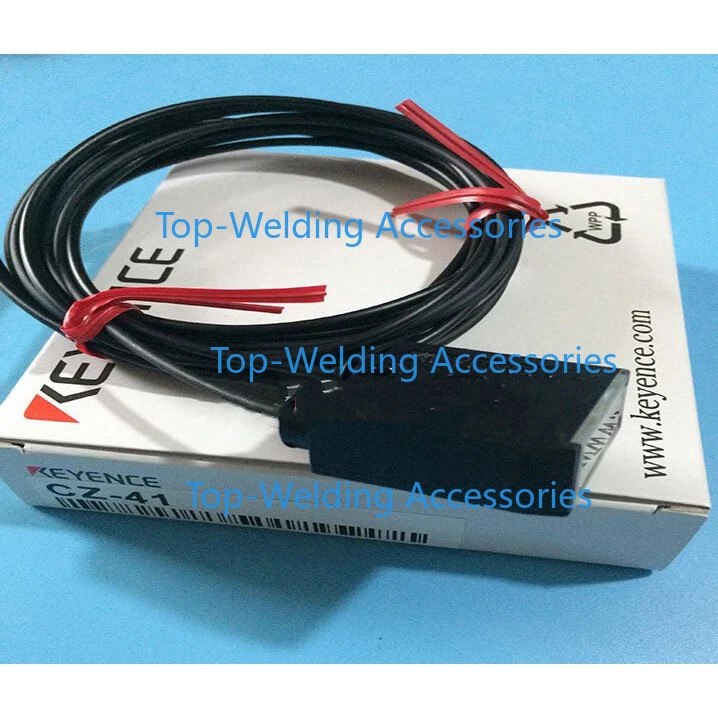 KEYENCE Digital Fiberoptic CZ-41 CZ41 Reflective Sensor Head Spot Small Spot