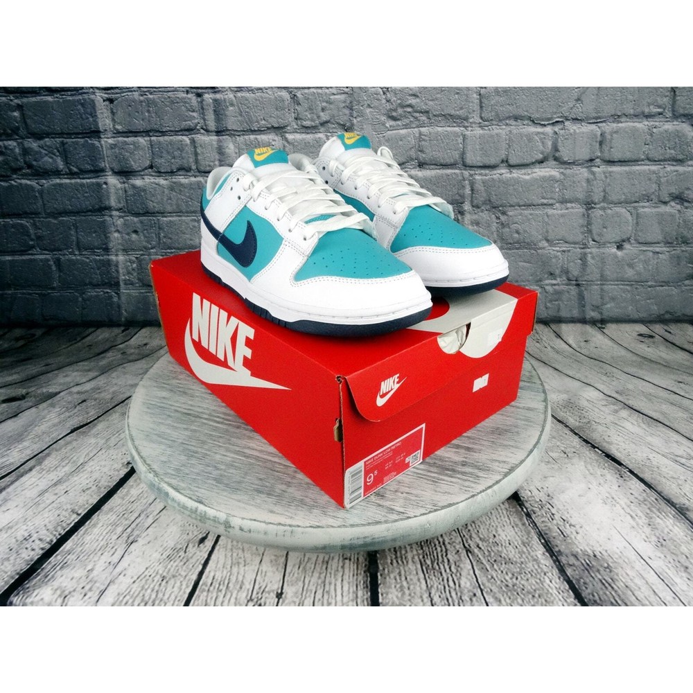 Nike Dunk Low Retro 