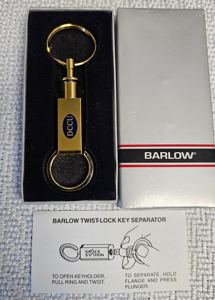 Vintage Barlow DCCU Twist-Lock Key Separator Key Chain