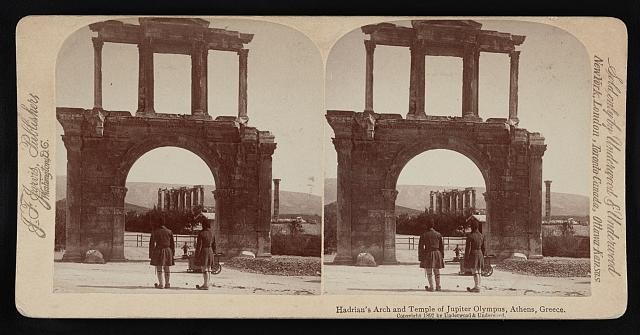 Photo:Hadrian's Arch,Temple of Jupiter Olympus,Athens,Greece