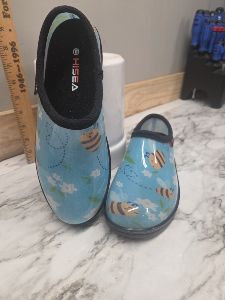 Women's Sz 8 Waterproof Slip On Clogs Rain Garden Shoe Bees Floral