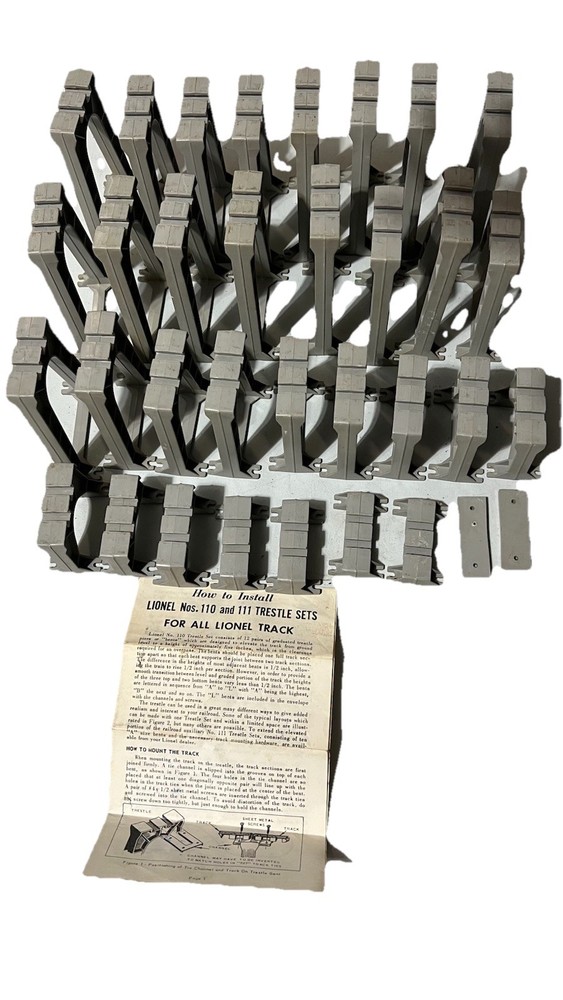 Lionel 110 Graduated Trestle Set 34-Piece Model Train Free Shipping