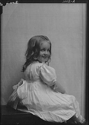 Rogers,Arthur,child,daughter,girls,dresses,portrait photographs,A Genthe,1908