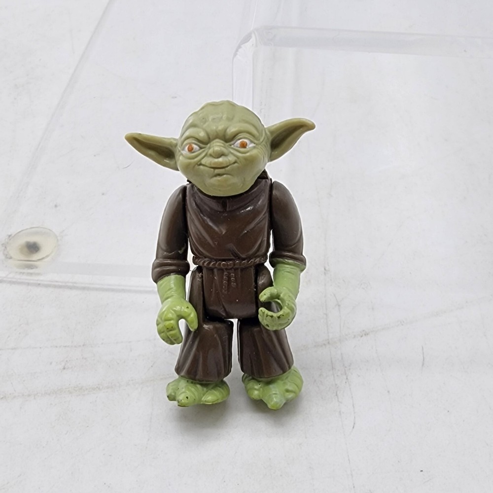 Vintage 1980 Kenner Star Wars YODA Figure Loose No Accessories Hong Kong