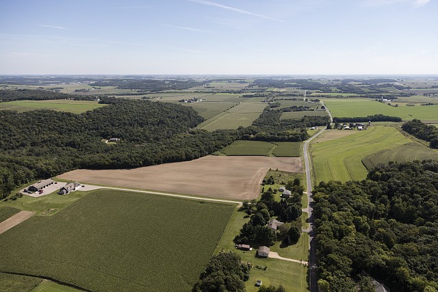 Photo:Sauk County Wisconsin 2016 Aerial Farmland Fields Rural Landscape
