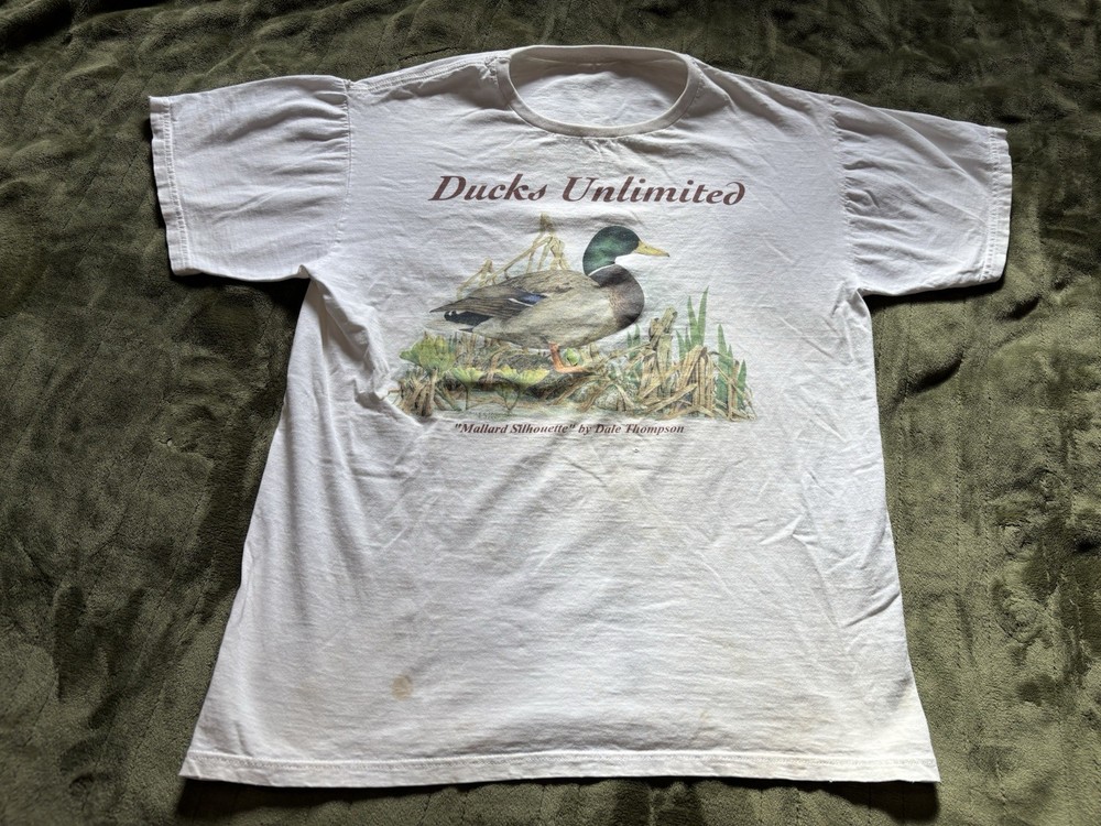 Vintage Ducks Unlimited Shirt Mens Medium White Mallard Dale Thompson Art Nature