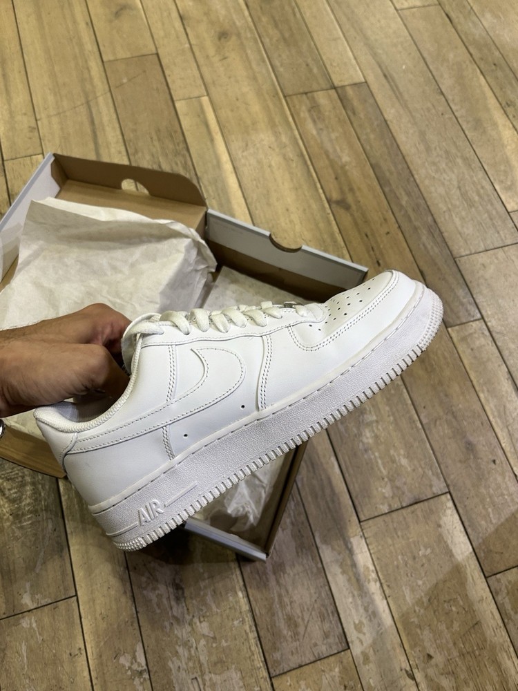 Size 9 - Nike Air Force 1 '07 Low Triple White
