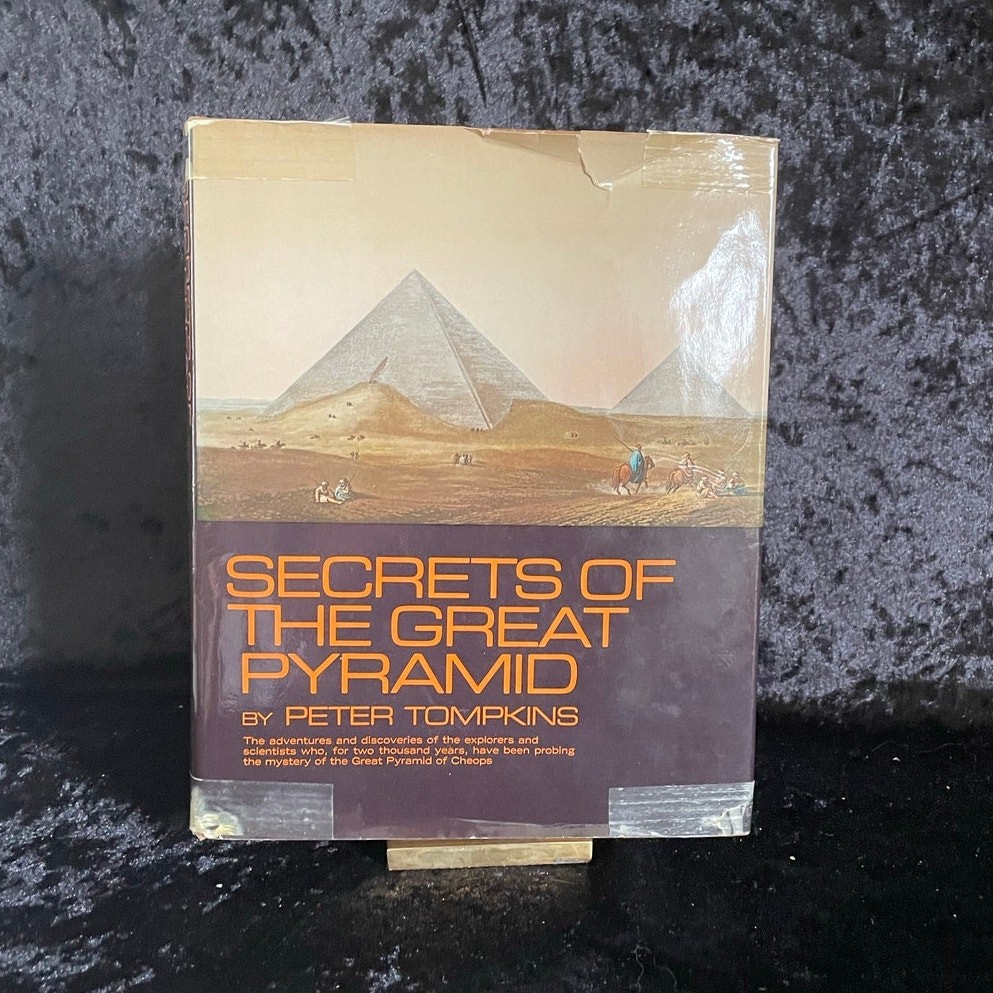 Secrets of the Great Pyramid by Peter Tompkins | 1971 | Vintage Egyptology
